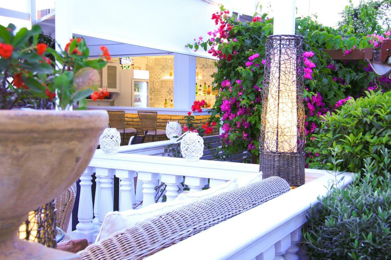 Armata Boutique Hotel Spetses Town Exterior photo