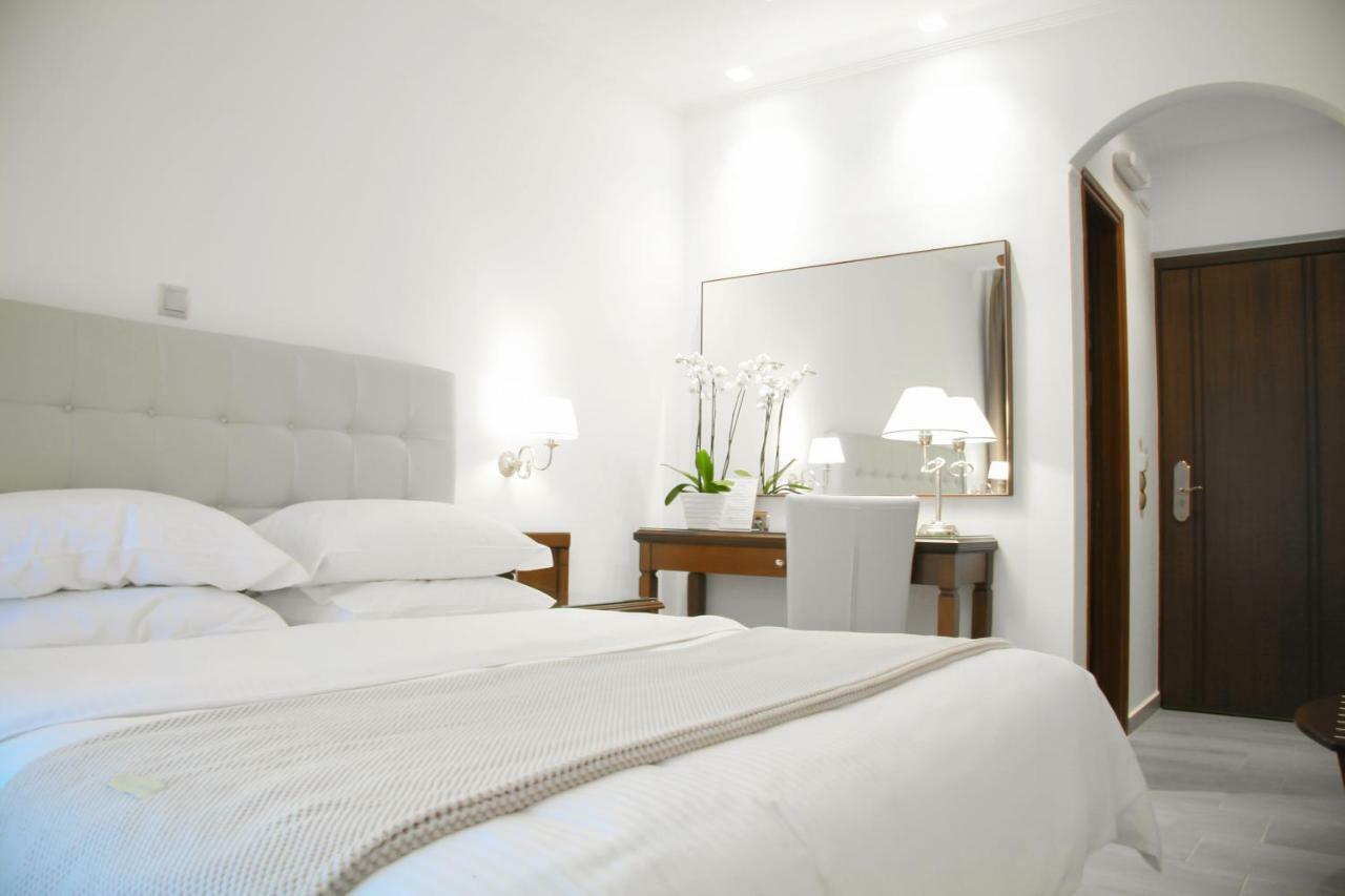 Armata Boutique Hotel Spetses Town Exterior photo