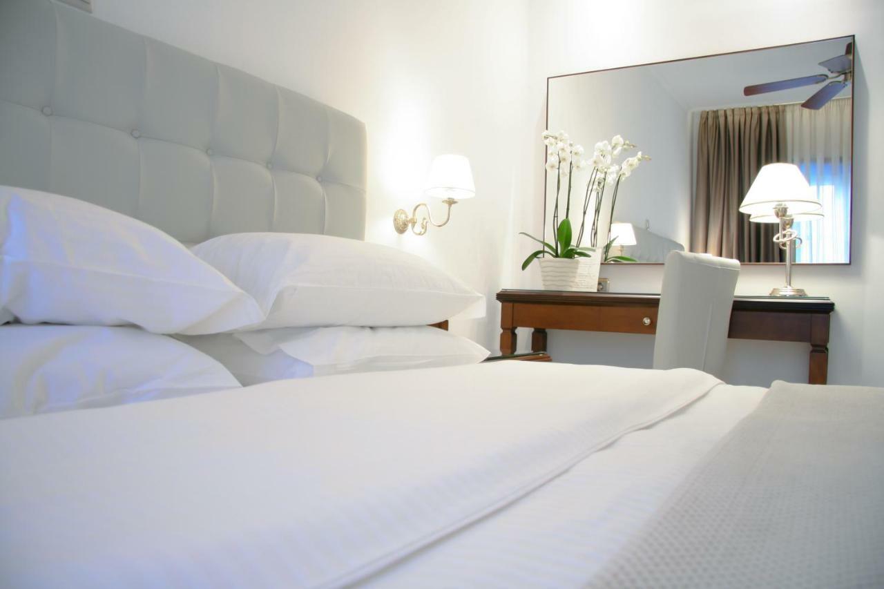 Armata Boutique Hotel Spetses Town Exterior photo